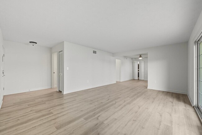 Building Photo - 5201 Atlantic Blvd