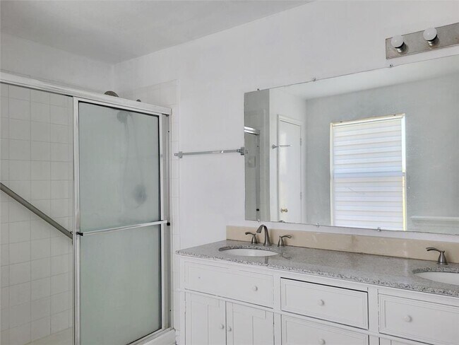Building Photo - 4707 Meadowthorn Ct
