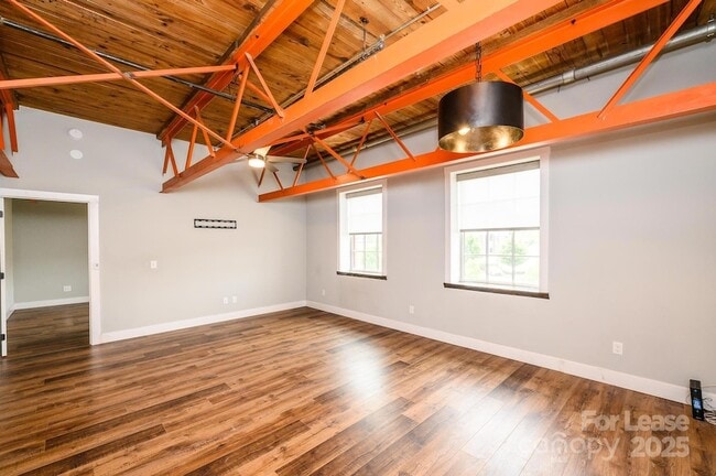 Building Photo - 1001 West Ave NW