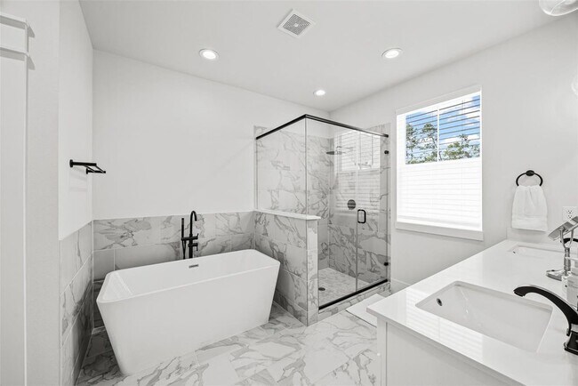 Building Photo - 5406 Wheatley St