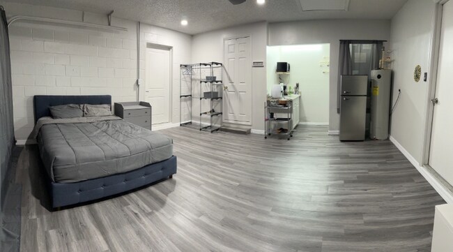 Building Photo - 1 Jack Calhoun Dr