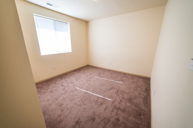 Building Photo - Newer 3 Bedroom Home for Rent
