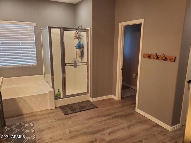 Building Photo - 14345 W Caribbean Ln