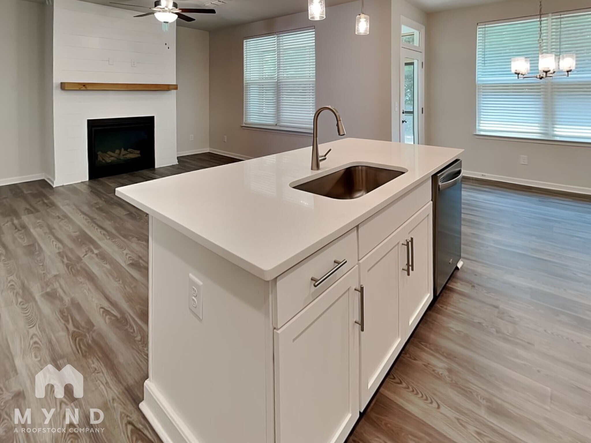 Building Photo - 683 Riverwood Pass
