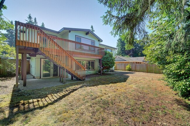 Building Photo - 5bd/3ba Edmonds House