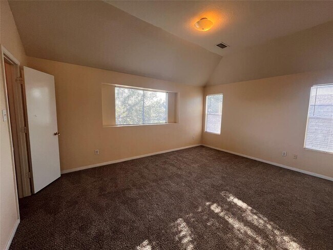 Building Photo - 10906 Orchard Springs Dr