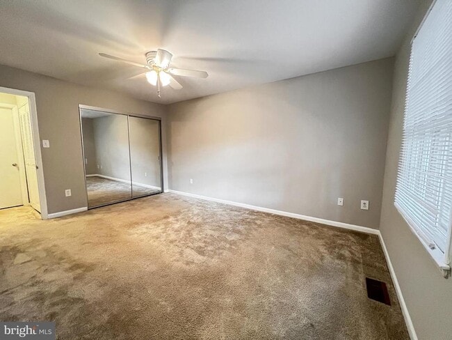 Building Photo - 10863 Bucknell Dr