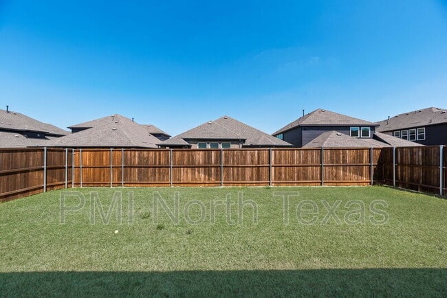 Building Photo - 6237 White Creek Drive