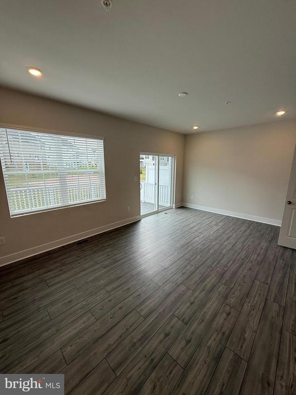 Building Photo - 2275 Marcy Dr