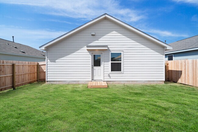 Building Photo - 10166 Asta Trl