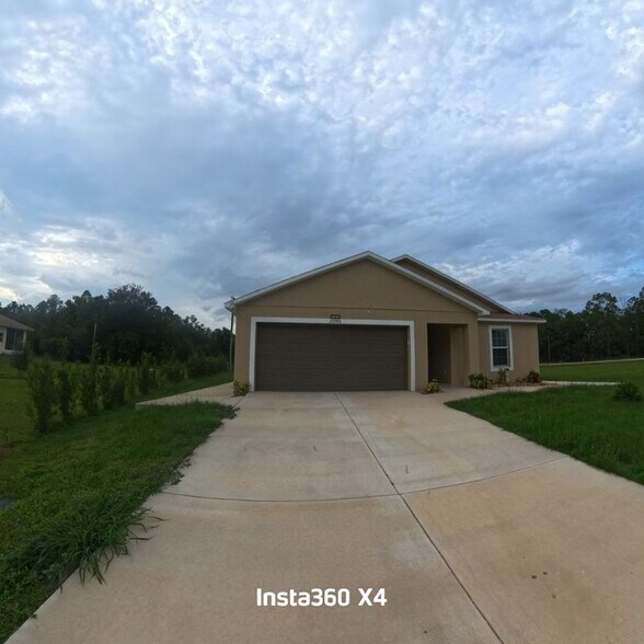 Building Photo - 25283 Canterbury Dr