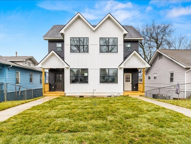 Primary Photo - Knoxville 37914 - 3 bedroom, 3 bath stunni...