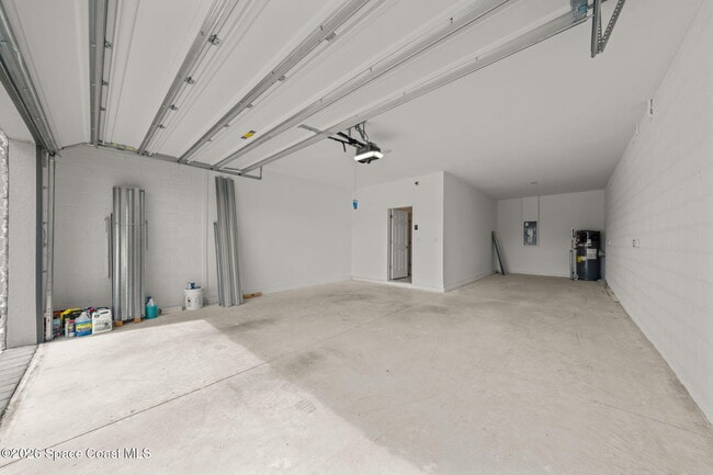 Building Photo - 2264 Middlebury Drive