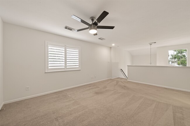 Building Photo - 14227 Cypress Valley Dr