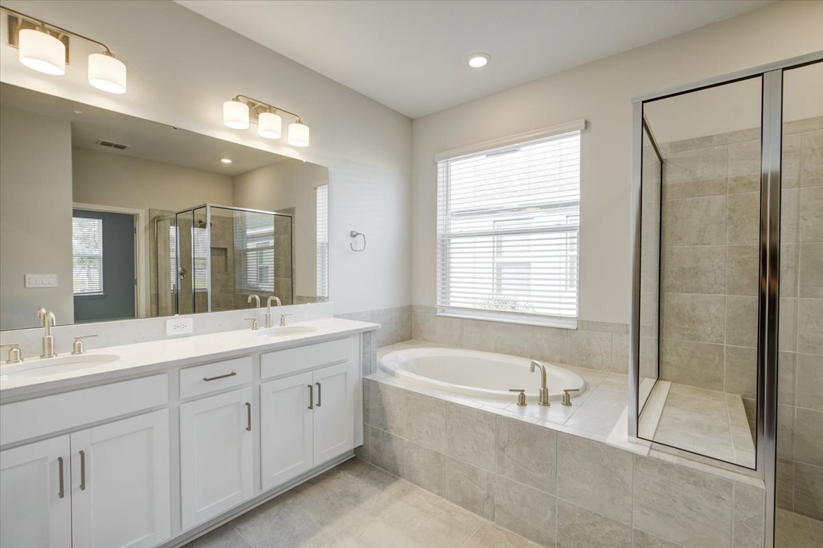 Building Photo - 2118 Ridge Pointe Ln