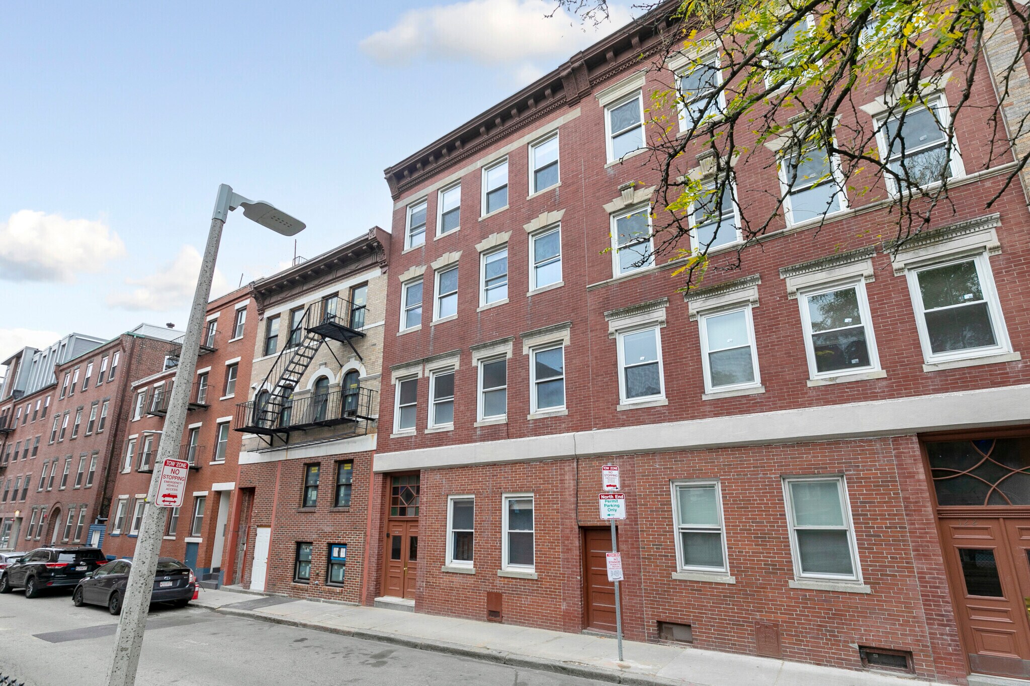 Building Photo - 122 Prince St