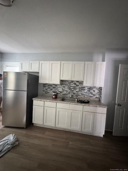 Building Photo - 103 Caroline St