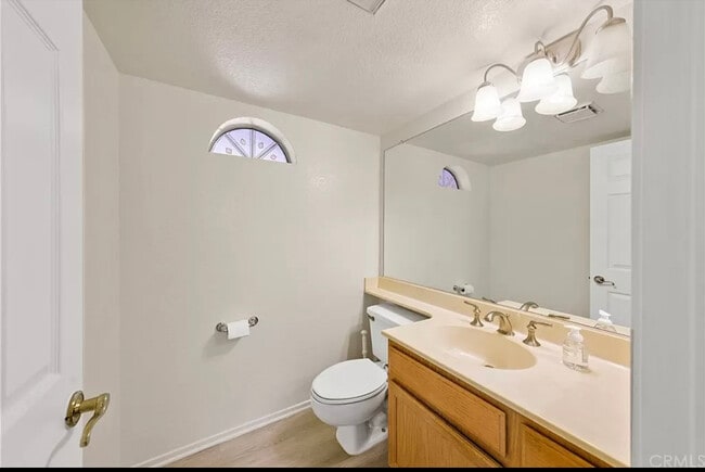 Building Photo - 40095 Festival Rd