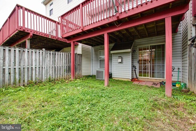 Building Photo - 3318 Hibiscus Ct