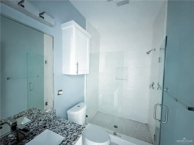 Building Photo - 16 Angelina Dr