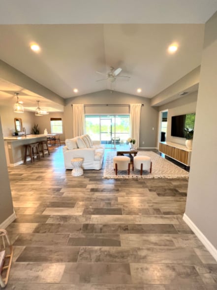 Building Photo - 13480 Trascoro Ln