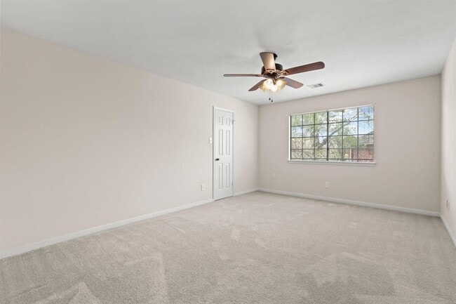 Building Photo - 3718 Stocksbridge Dr