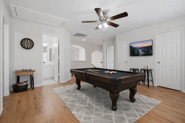 Building Photo - 20811 Garden Arbor Ln