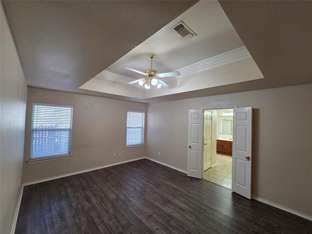 Building Photo - 2308 Welch Pl