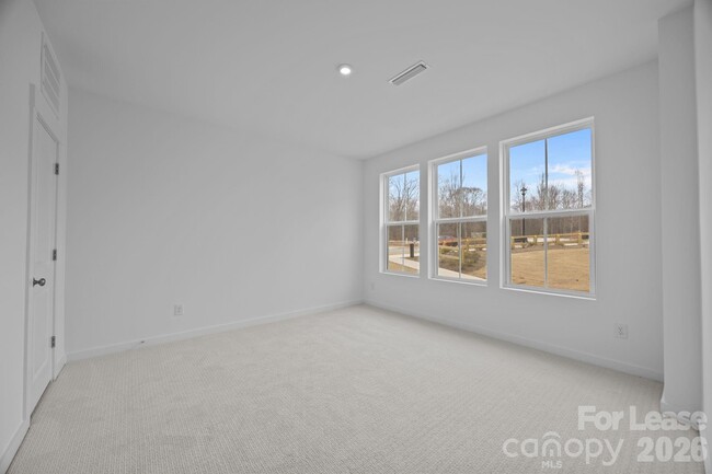 Building Photo - 4332 Honeywalk Ln