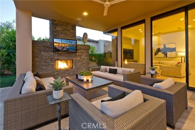 Building Photo - 57780 Troon Way