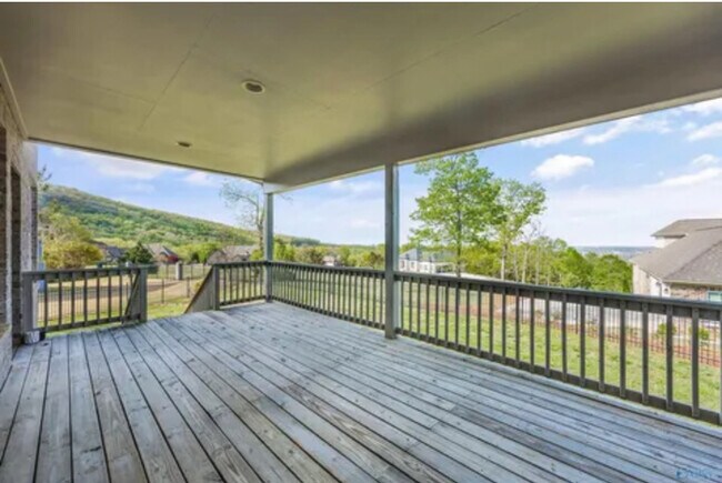 Building Photo - 2807 Talon Cir