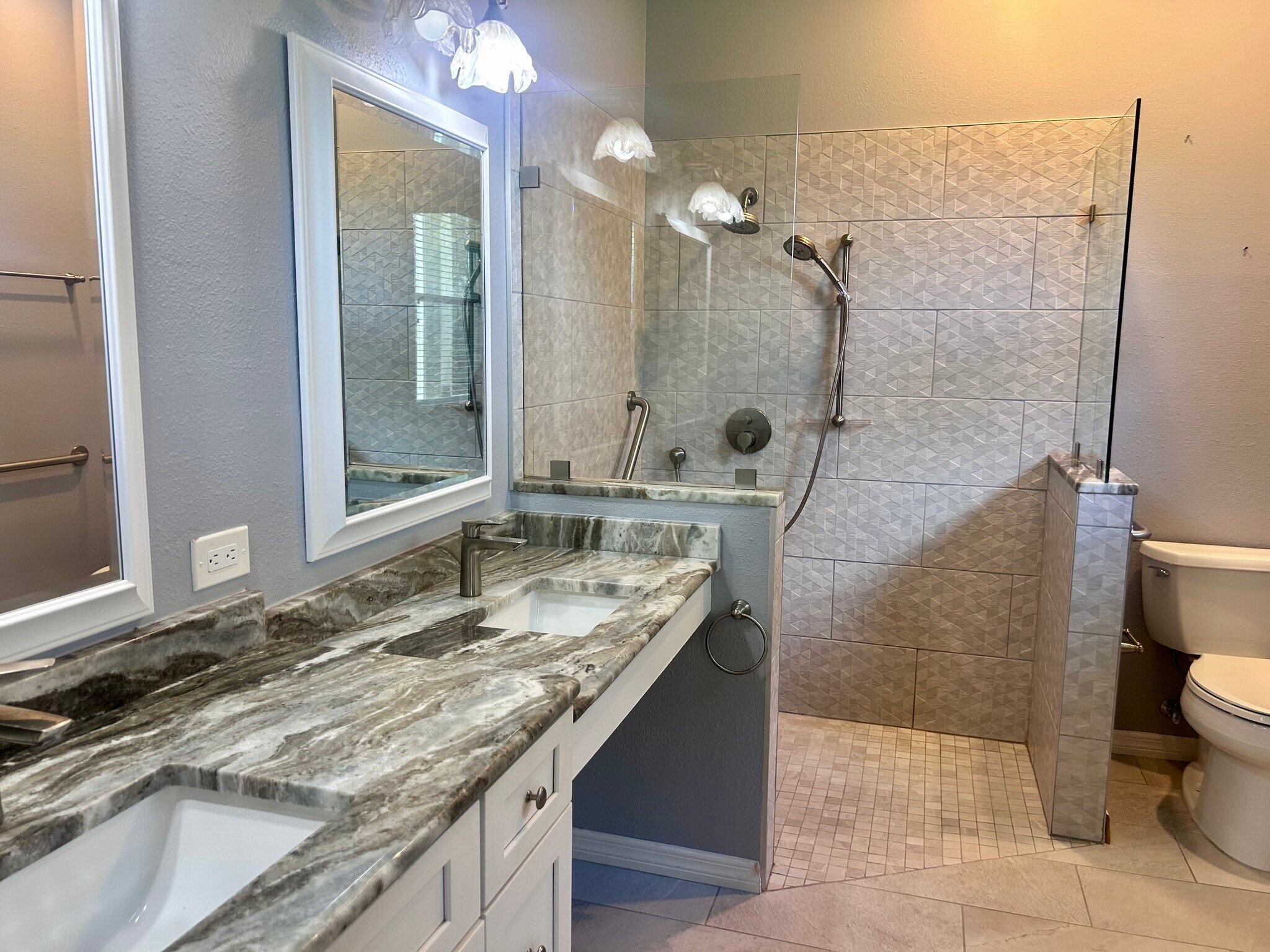 Building Photo - 1494 Millbrook Cir