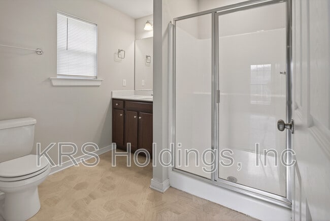 Building Photo - 6093 Flintstone Dr