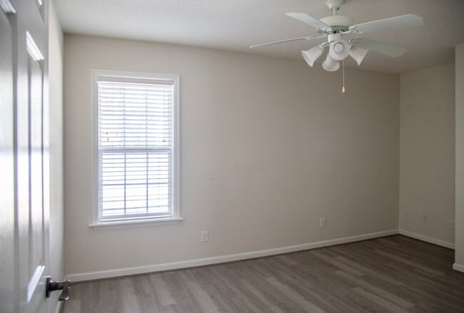 Building Photo - 4119 Whithorn Way