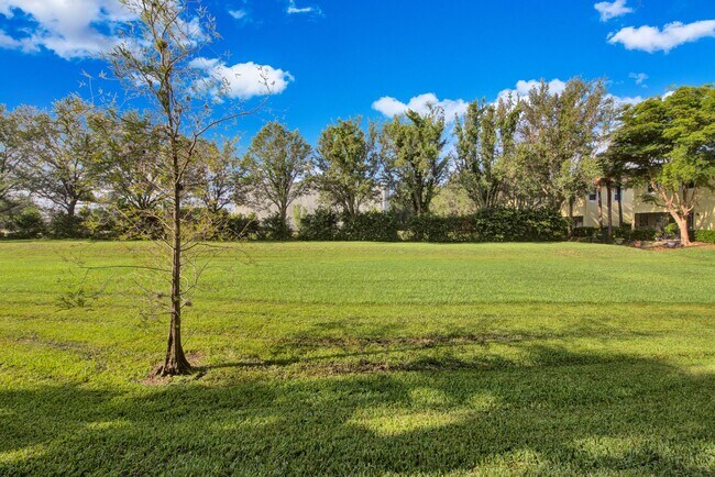 Building Photo - Spacious 3-Bedroom Townhome in the Prestigious Matera Community