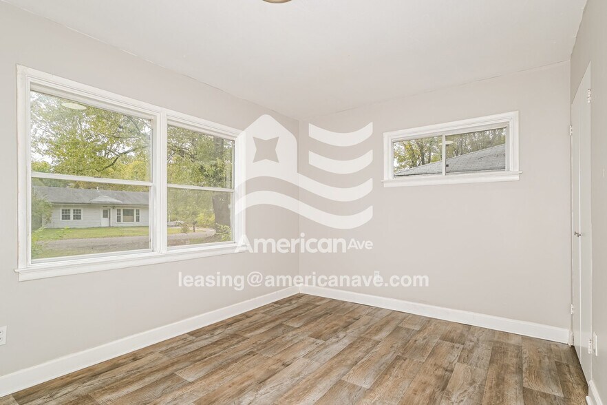 Building Photo - 1229 Northdale Ave