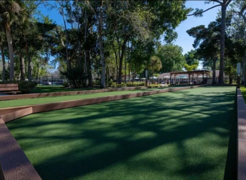 Building Photo - 82 Maple in the Wood