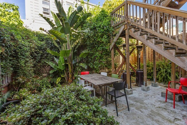 Building Photo - 2985 Harrison St