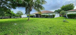 Building Photo - 10380 NW 10th Ave