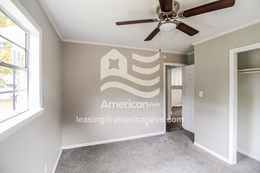 Building Photo - 105 Arnold Blvd