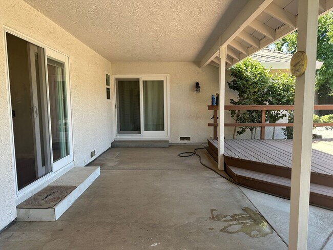 Building Photo - 2601 Bardolino Ln