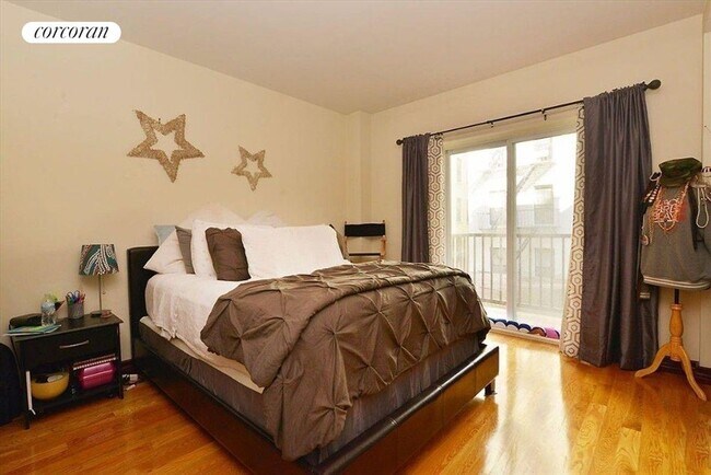 Building Photo - 147 W 142nd St