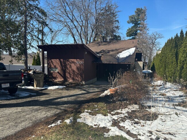 Building Photo - 3006 Wanuona Way, Madison, WI 53713