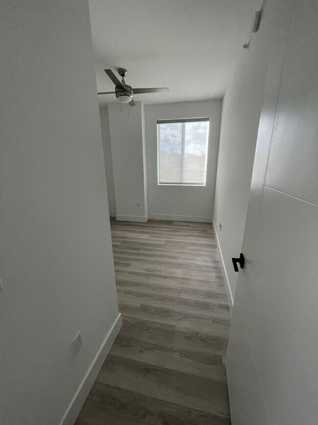 Building Photo - 63 NW 28th St