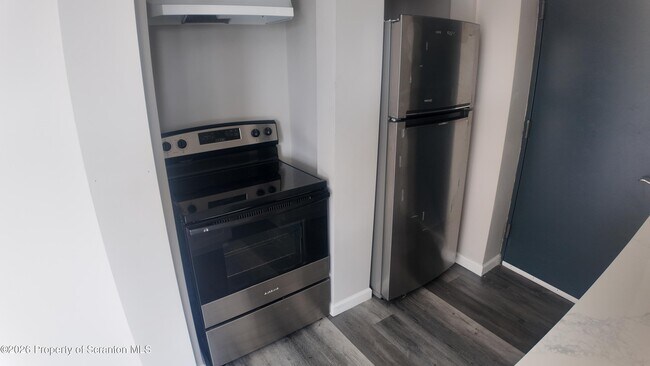 Building Photo - 1513 Vine St