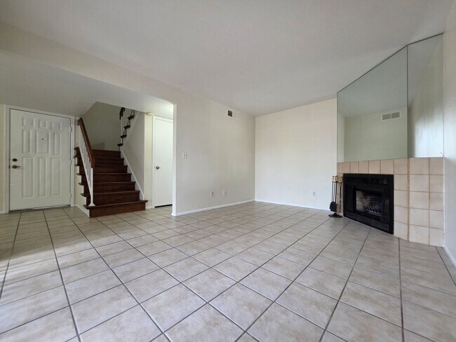 Building Photo - 2834 S Ext Rd