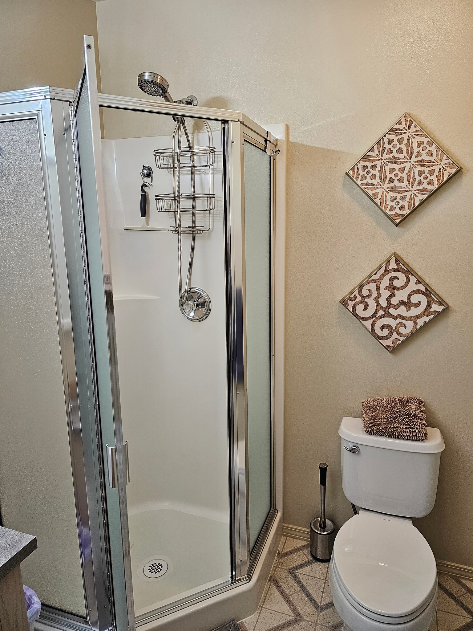 Building Photo - 3030 Lore Rd