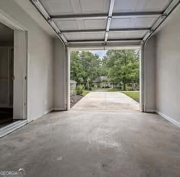 Building Photo - 2153 Cherokee Valley Cir