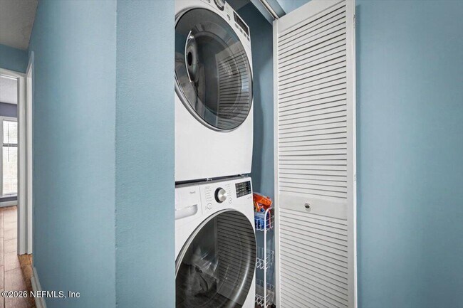 Building Photo - 14750 Beach Blvd