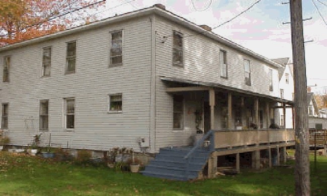 Back porches - 10825 Utley Ave